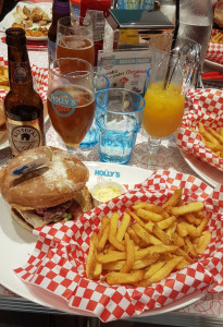 Holly's Diner — photo 10