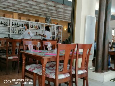 L'Ô À LA BOUCHE