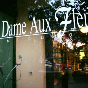 La Dame Aux Fleurs — photo 4