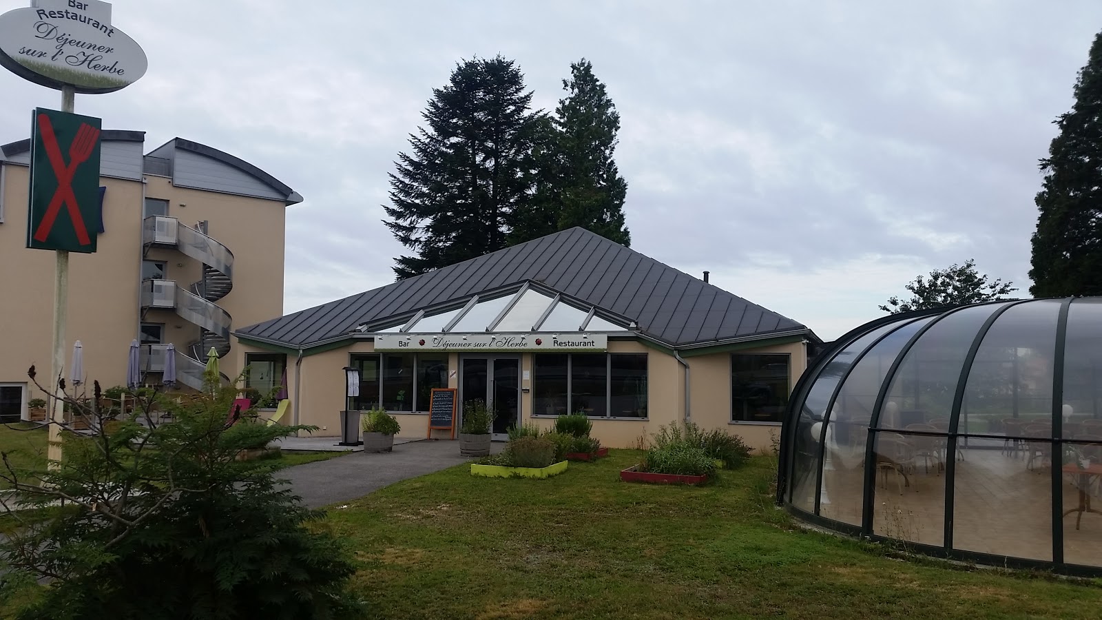 Déjeuner sur l'Herbe — photo 3