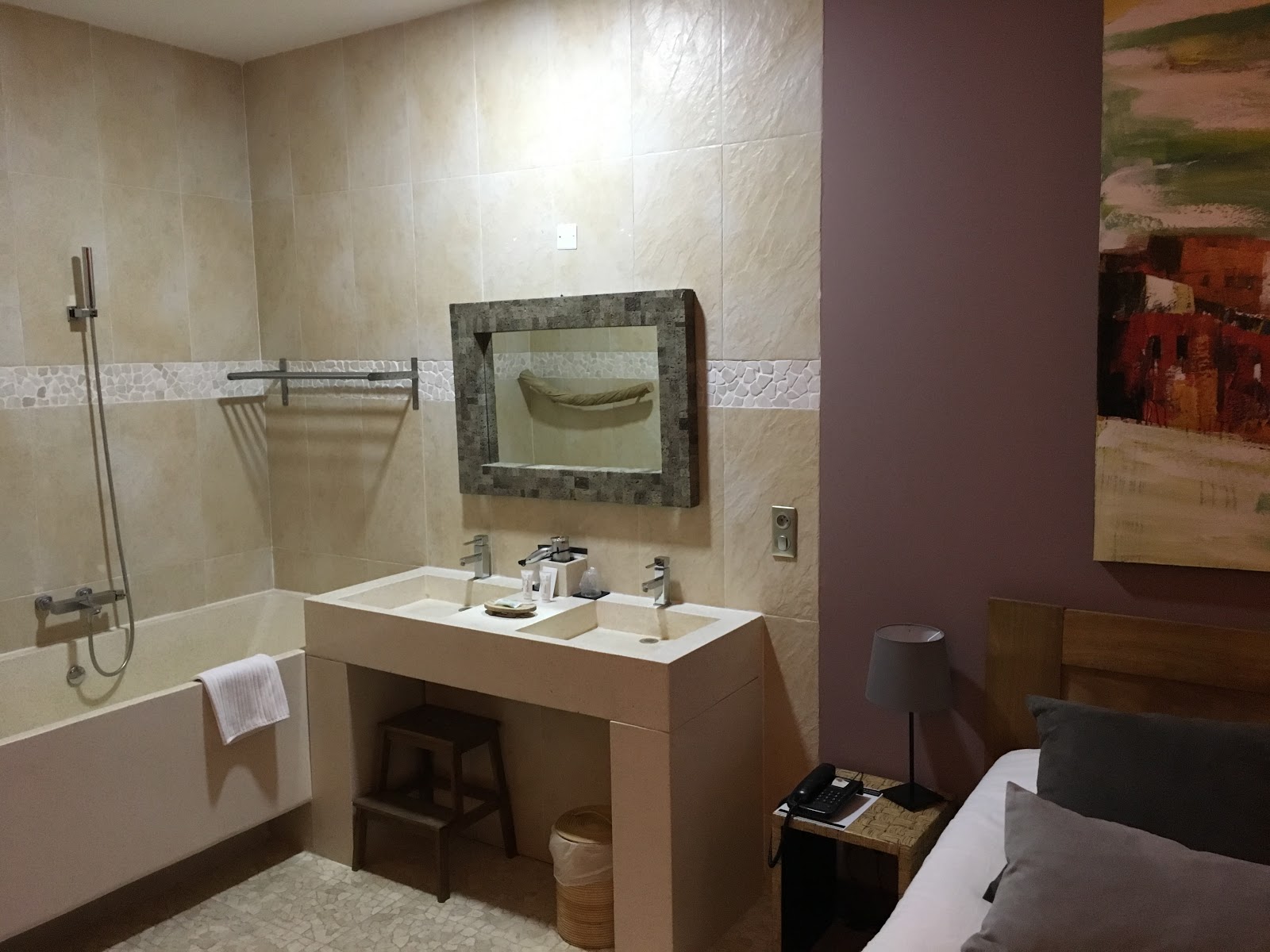 DISINI LUXURY HOTEL — photo 3
