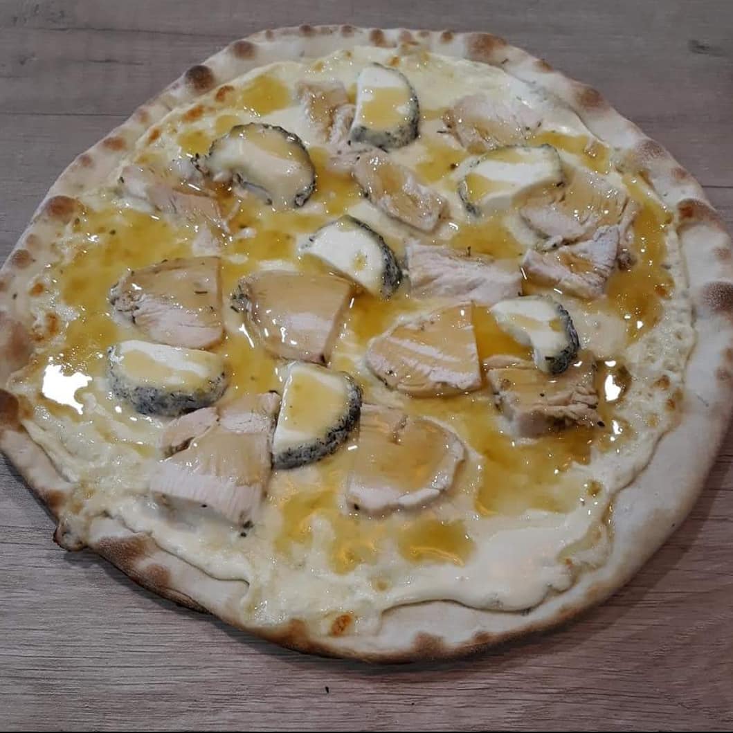Artisanal pizza