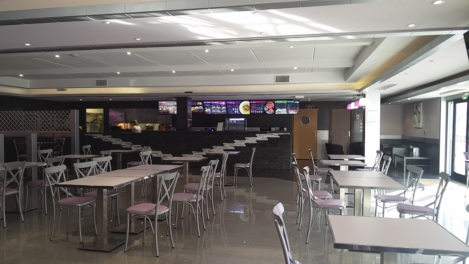 Brasserie Burger Grill — photo 6