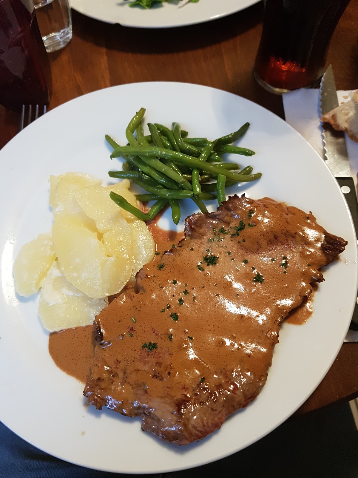 Au Petit Bistrot — photo 9