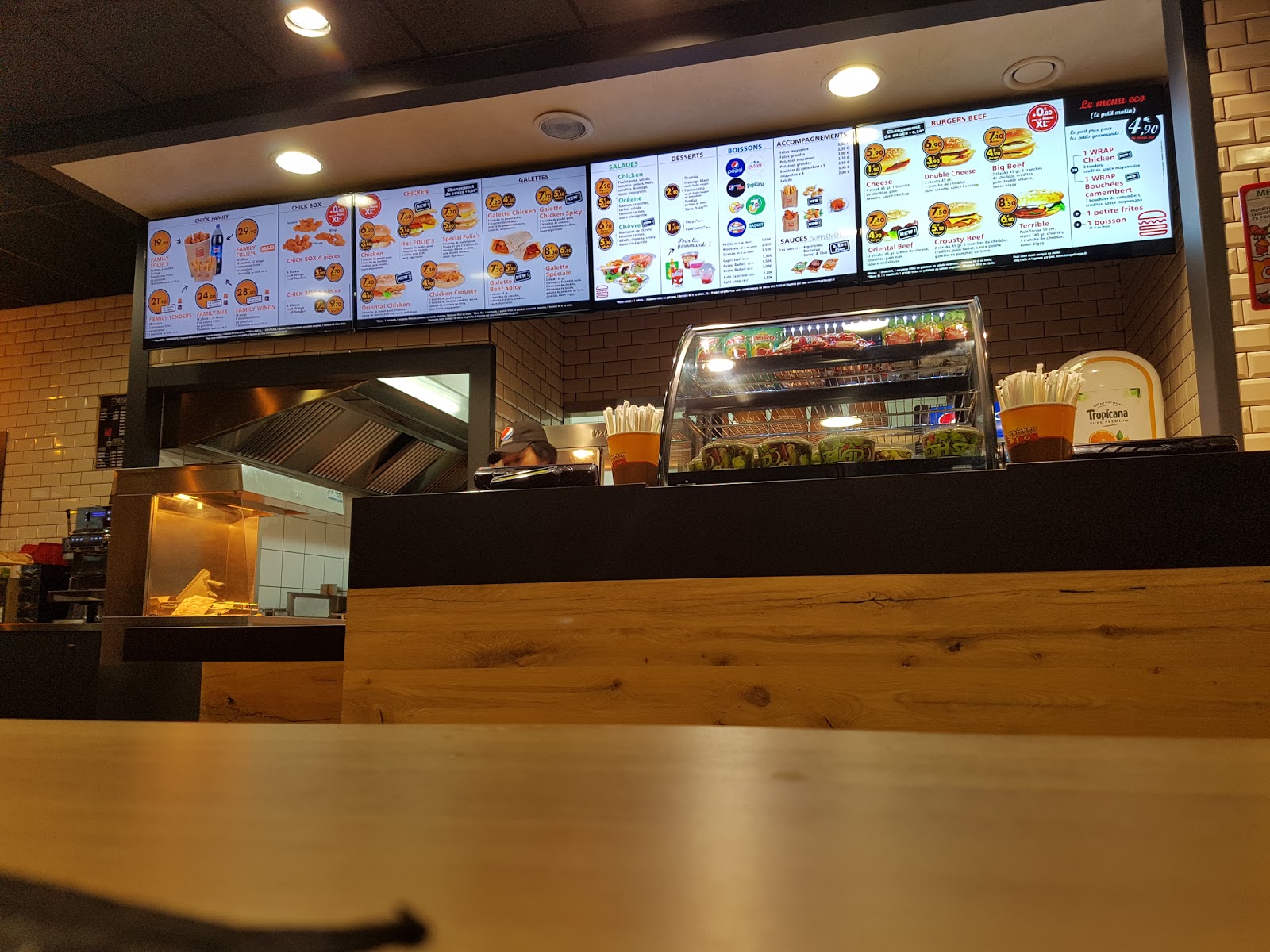 Mister Chick Restaurant — photo 1
