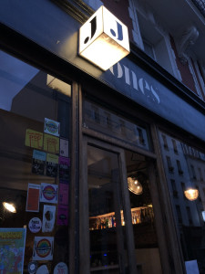 Jones — photo 4