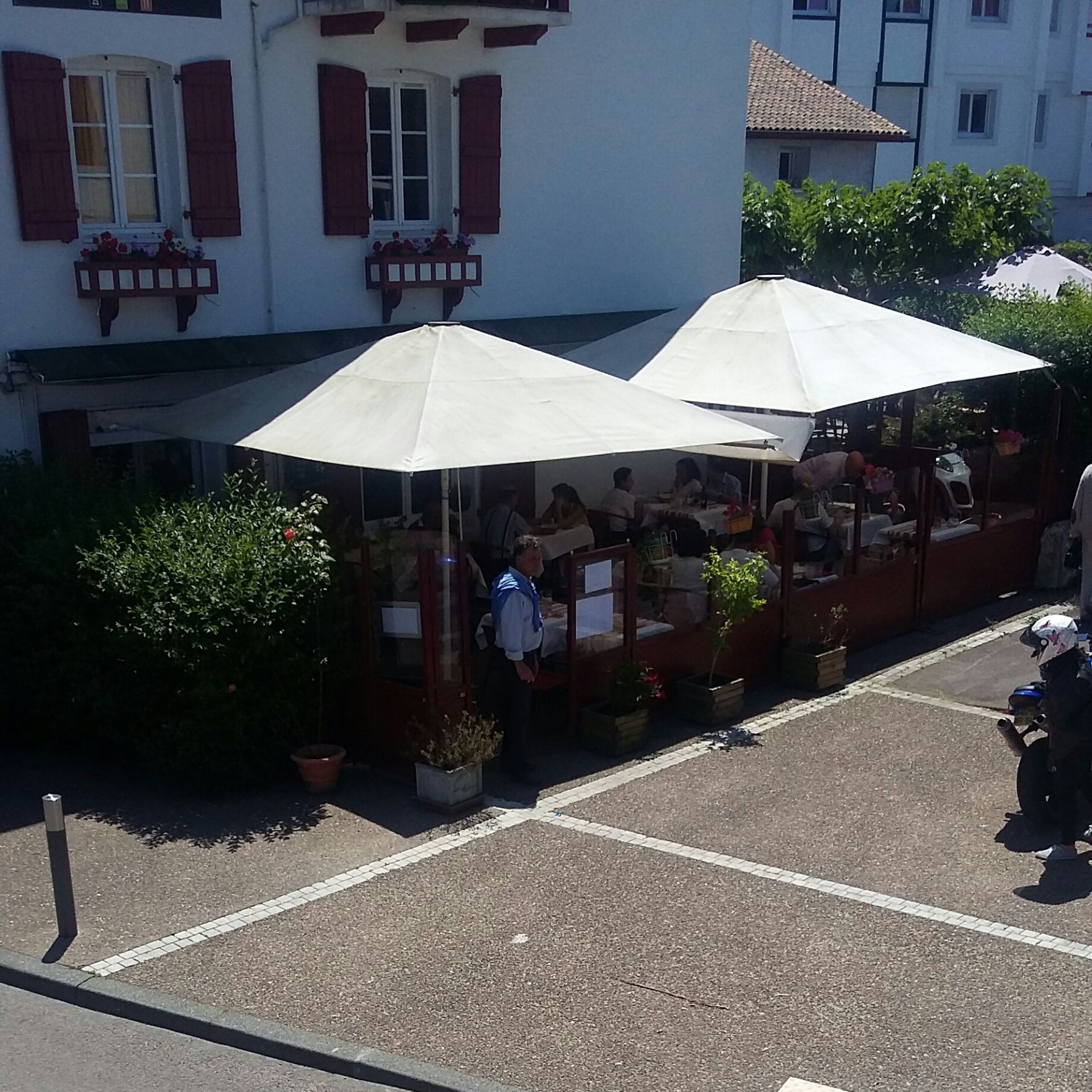 La Petite Auberge