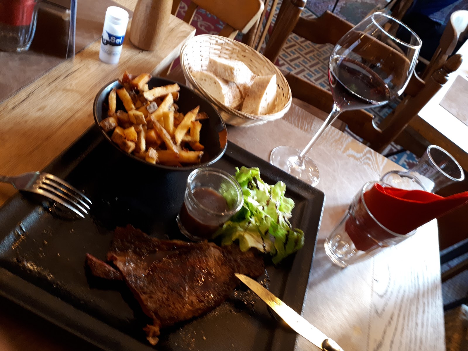 CHEZ LOUISETTE — photo 4