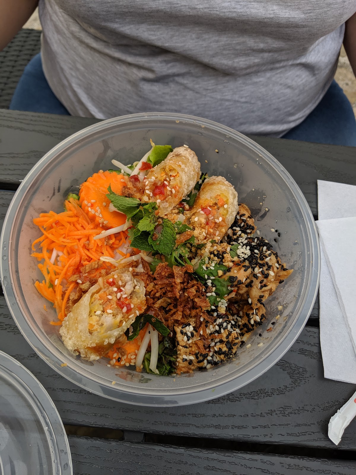 BKF (BÒBÚN KING FOOD)