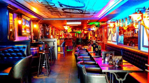 The Famous Pub — photo 1