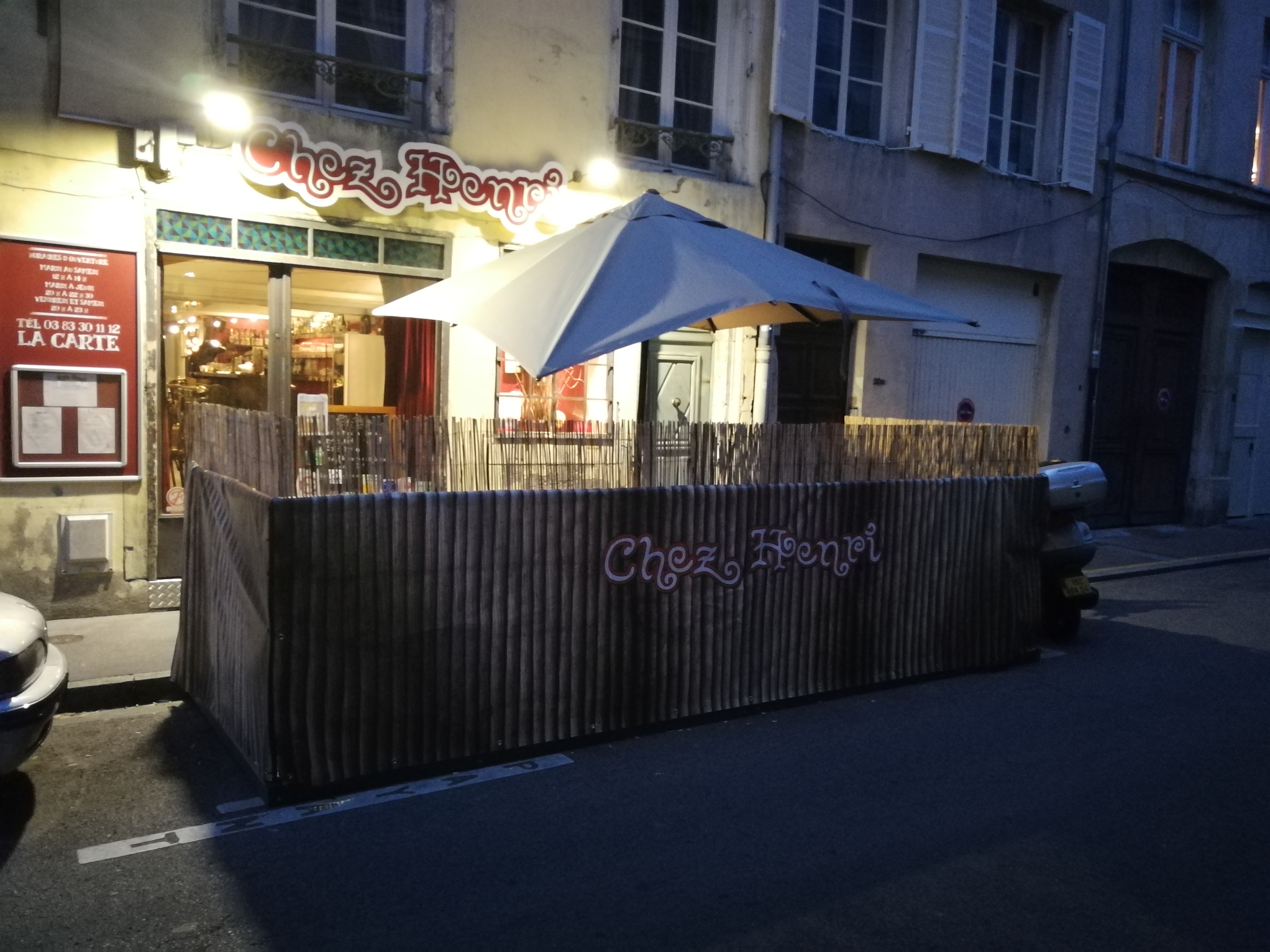 Chez Henri