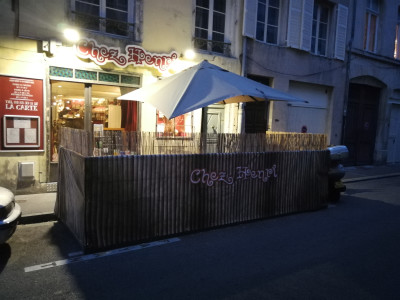 Chez Henri