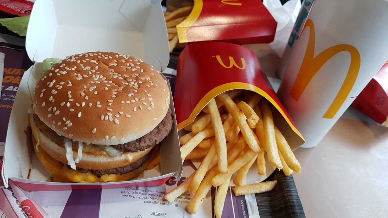 McDonald's Wasquehal Centre commercial Carrefour — photo 1