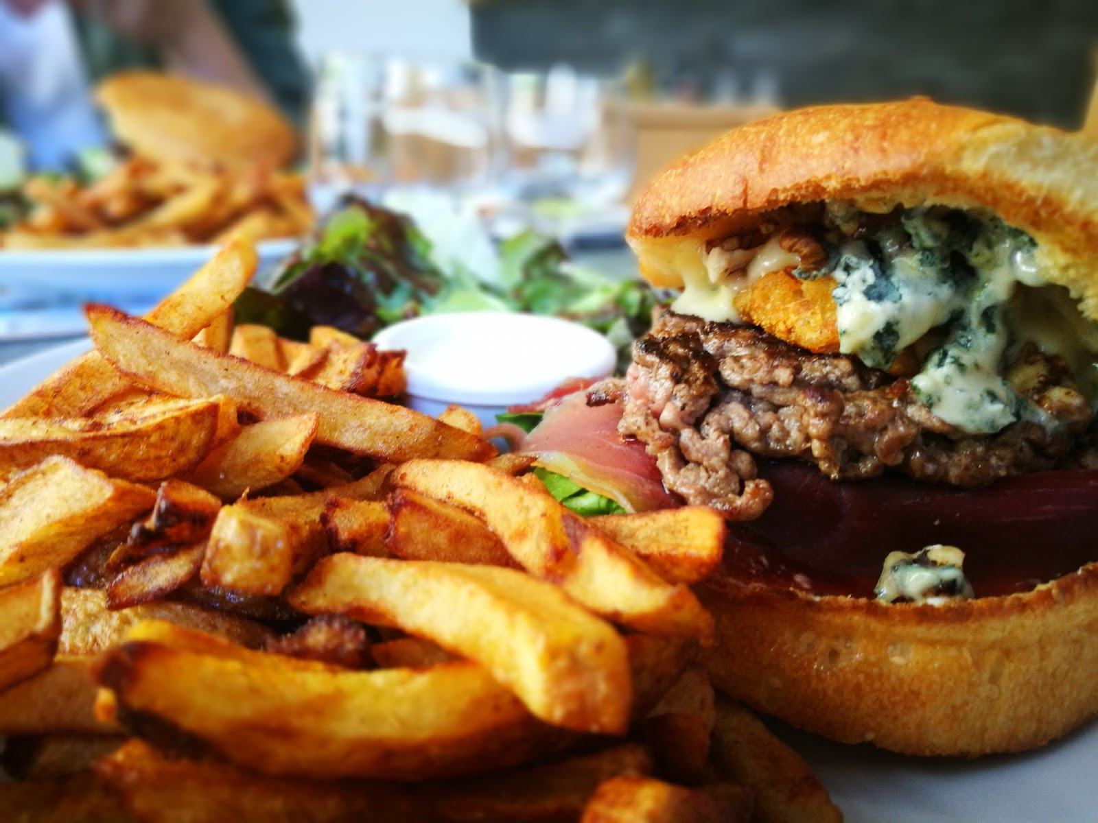 Bougnat Burger — photo 1