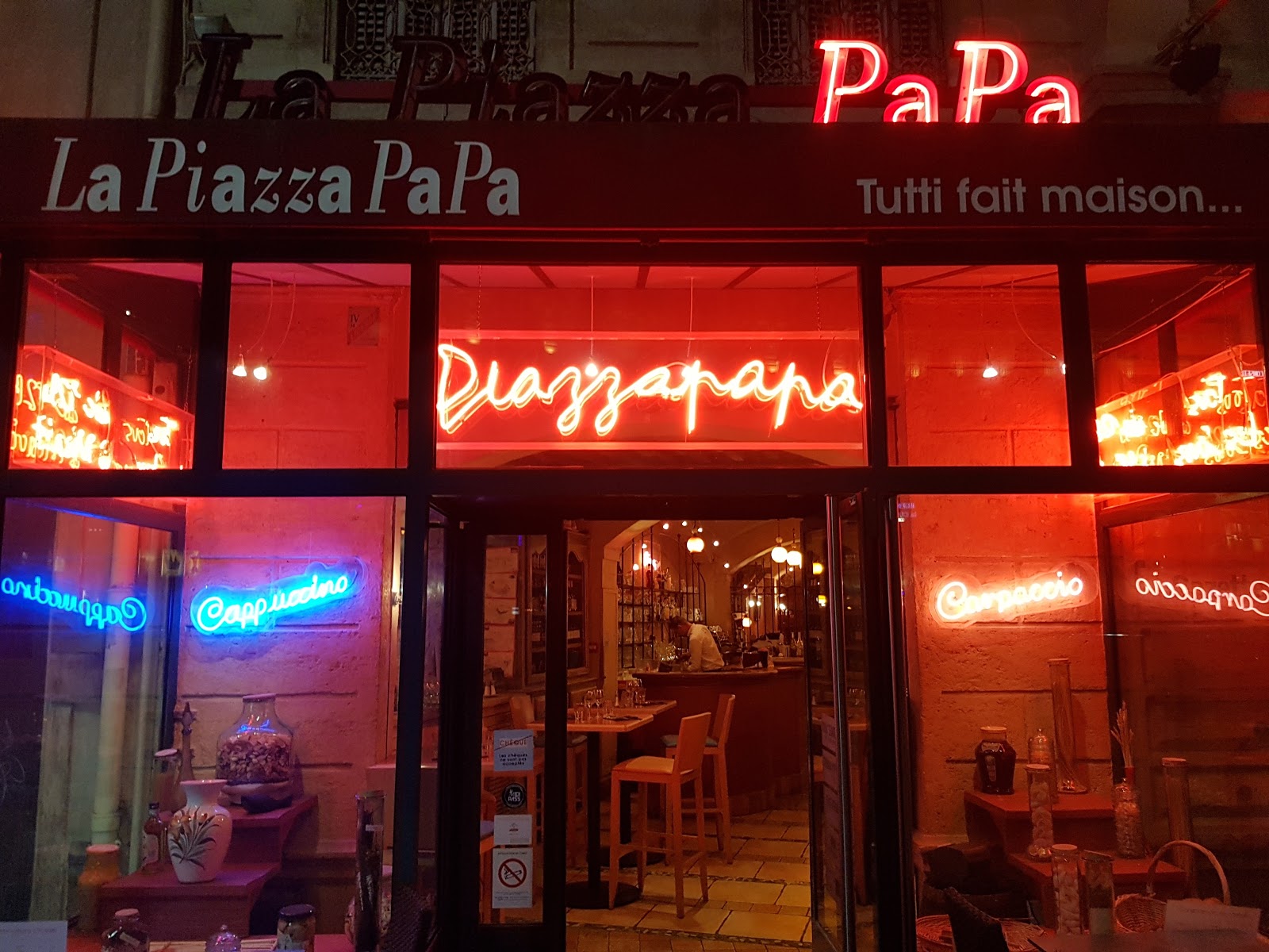 La Piazza Papa — photo 3
