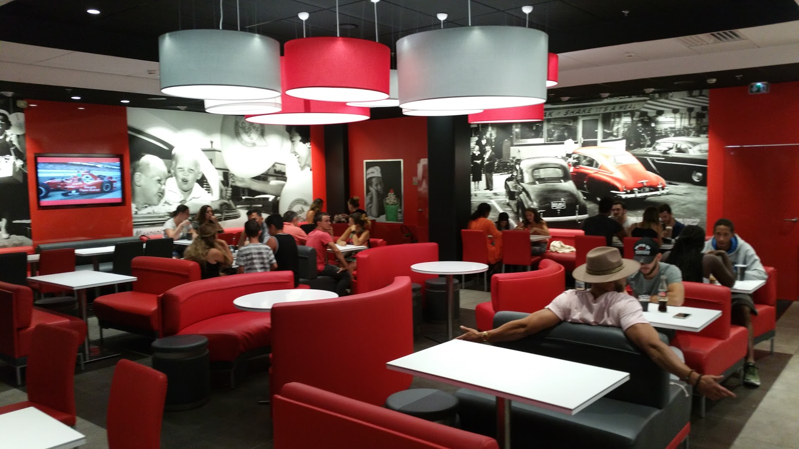 Steak 'n Shake — photo 1