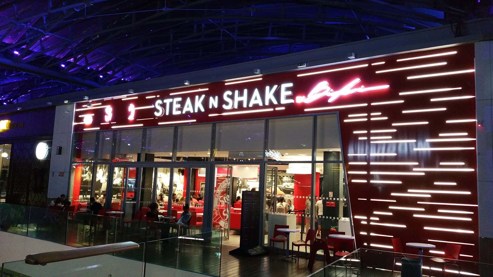 Steak 'n Shake — photo 3