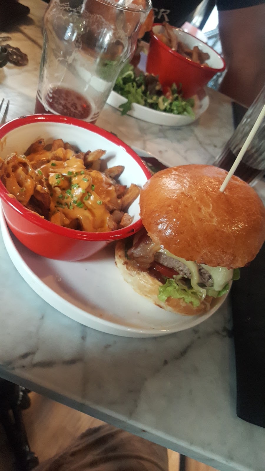 Sacré Bistro — photo 5