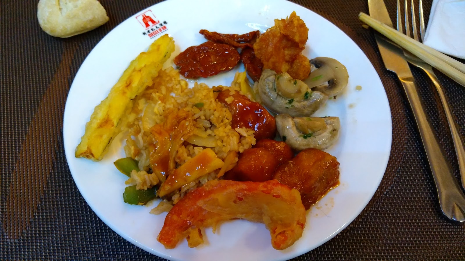 Ami Buffet — photo 9