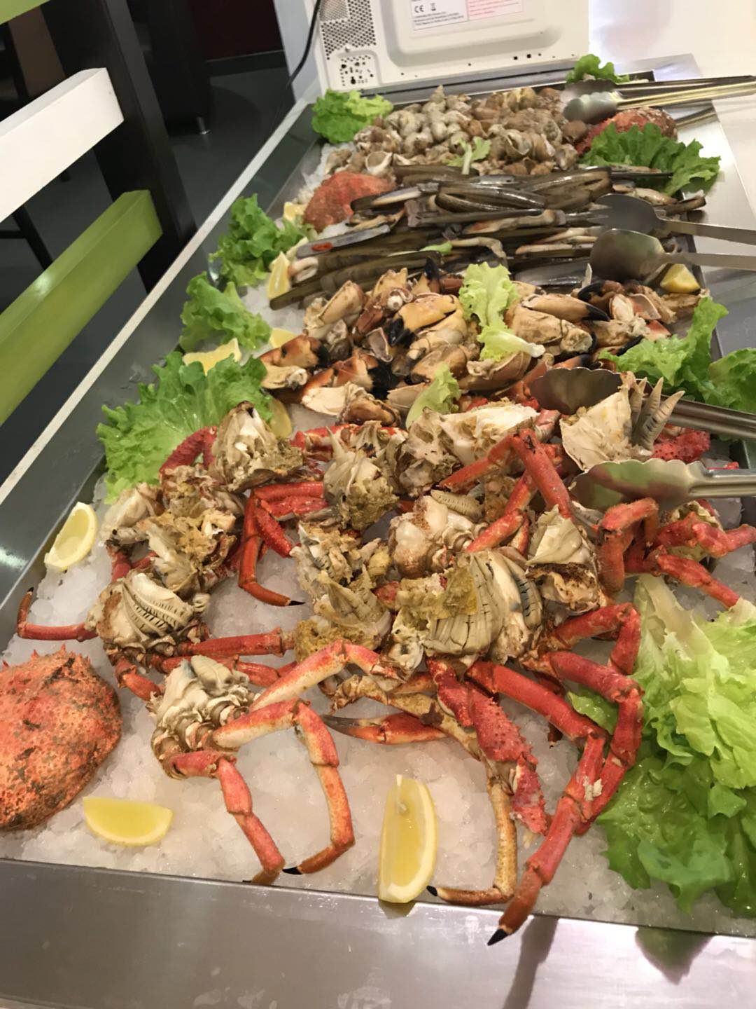 Ami Buffet Bordeaux Lac