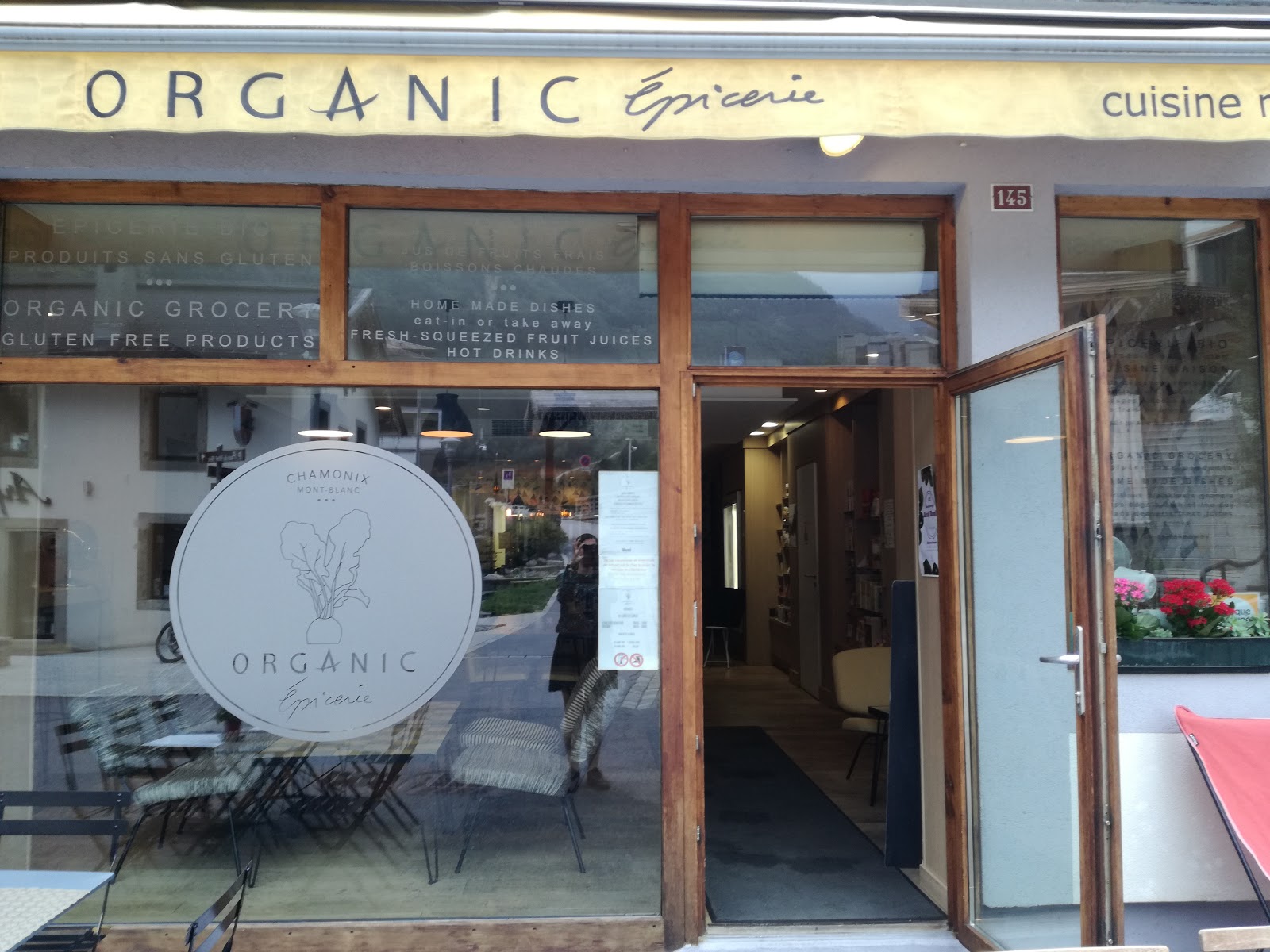 ORGANIC épicerie petite restauration bio et végétarienne — photo 3