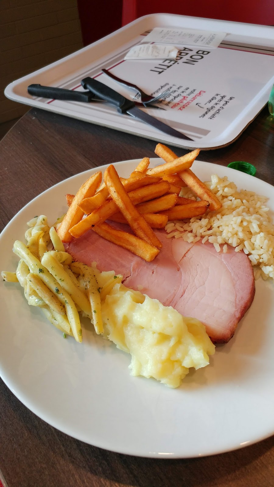A La Bonne Heure — photo 6