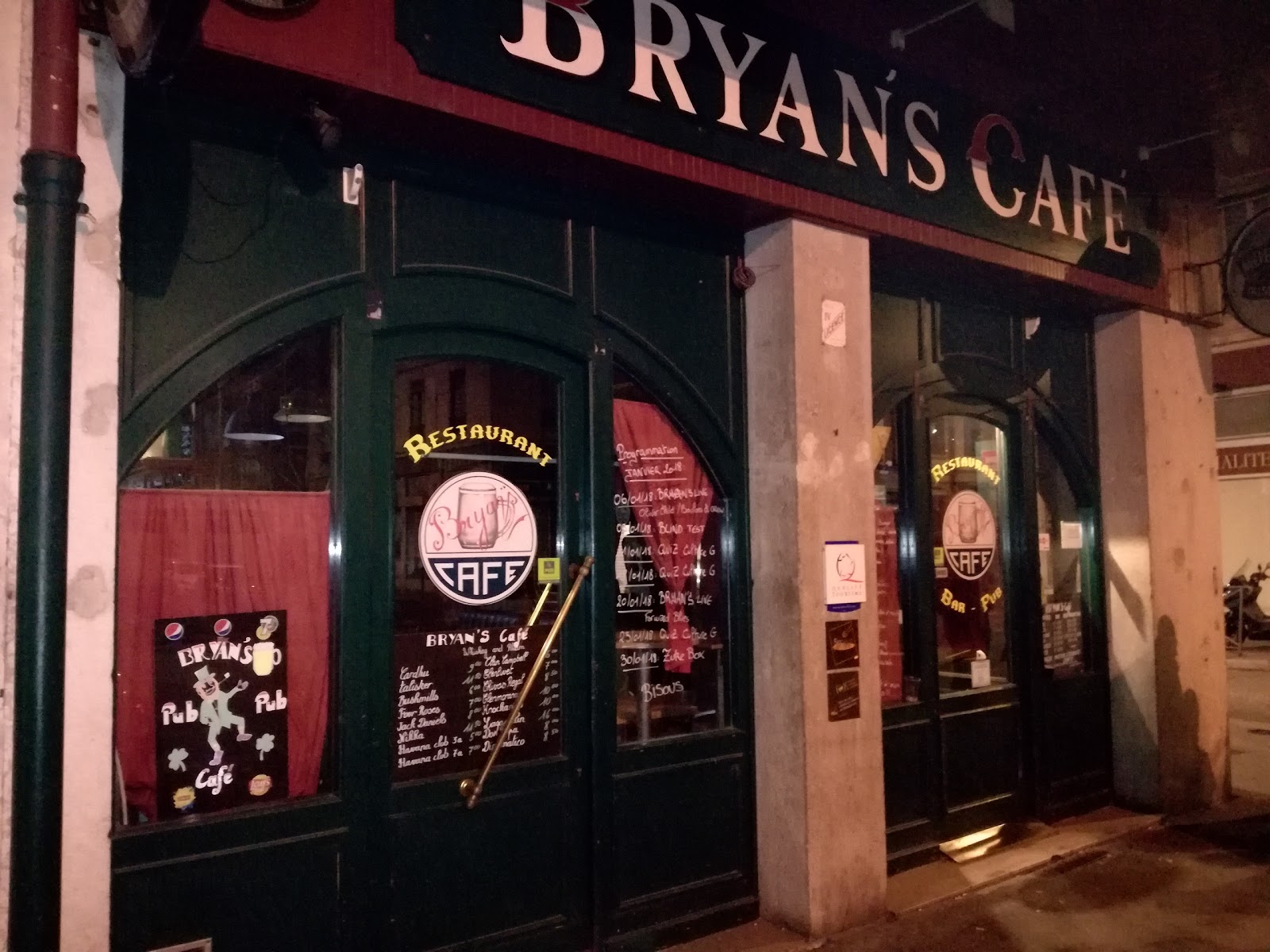 Bryan's Café — photo 2