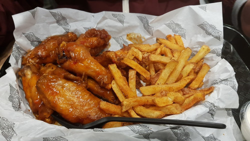 Wingstop — photo 7