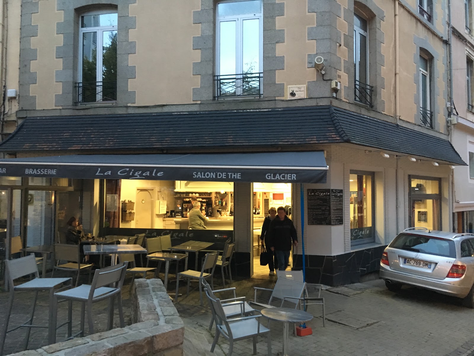 LA CIGALE — photo 2