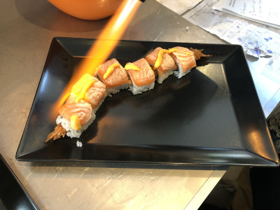 YOSHI SUSHI — photo 10
