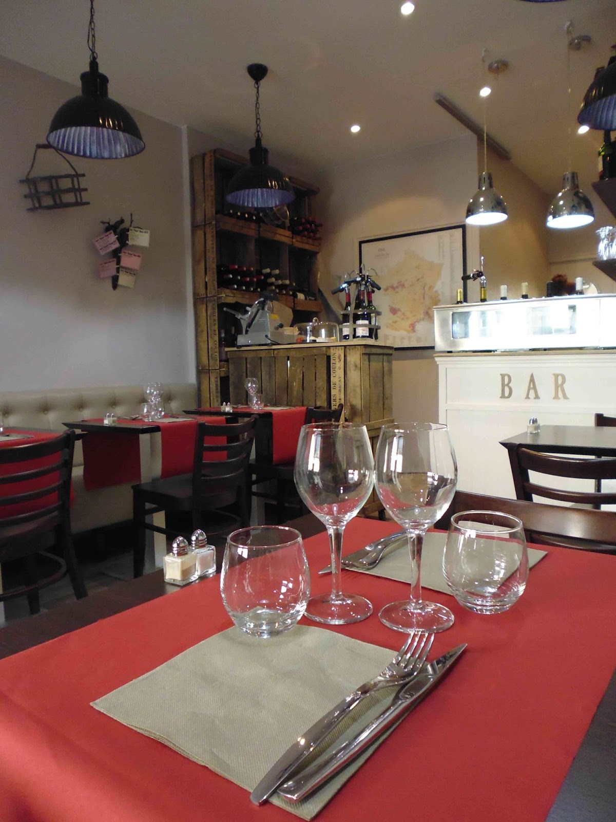 Chez DIONYSOS — photo 3