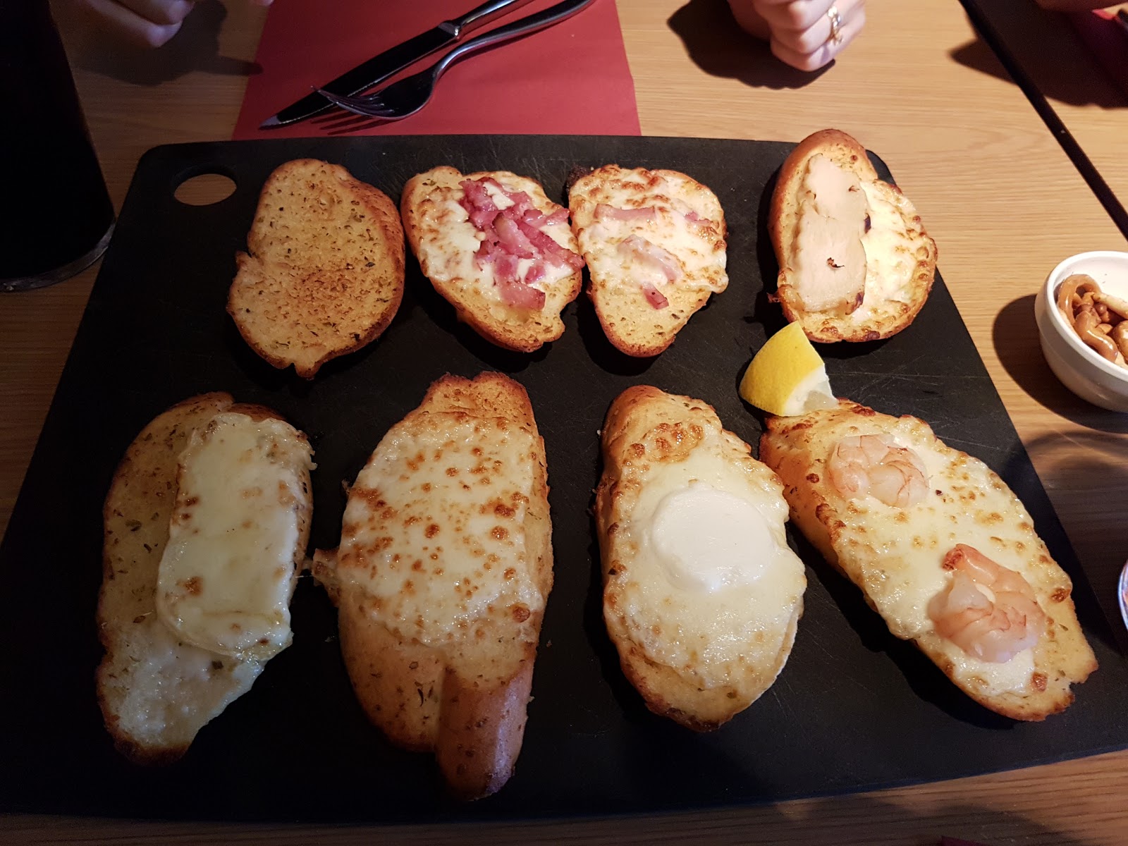 Pizza Hut Strassen — photo 7