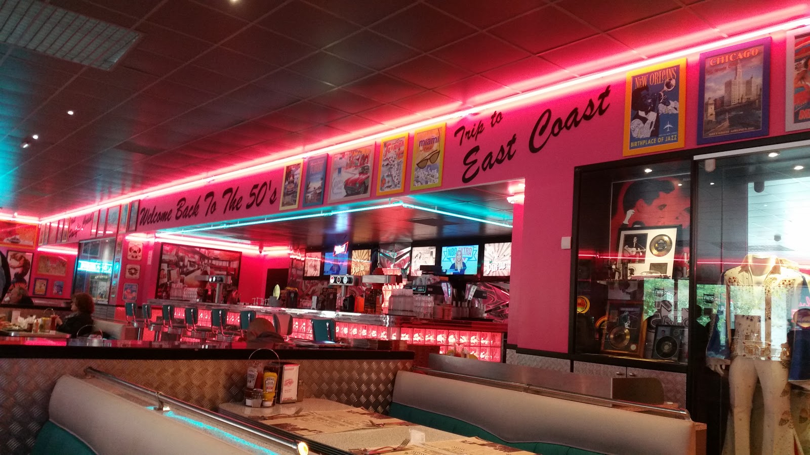 Tommy's Diner — photo 1