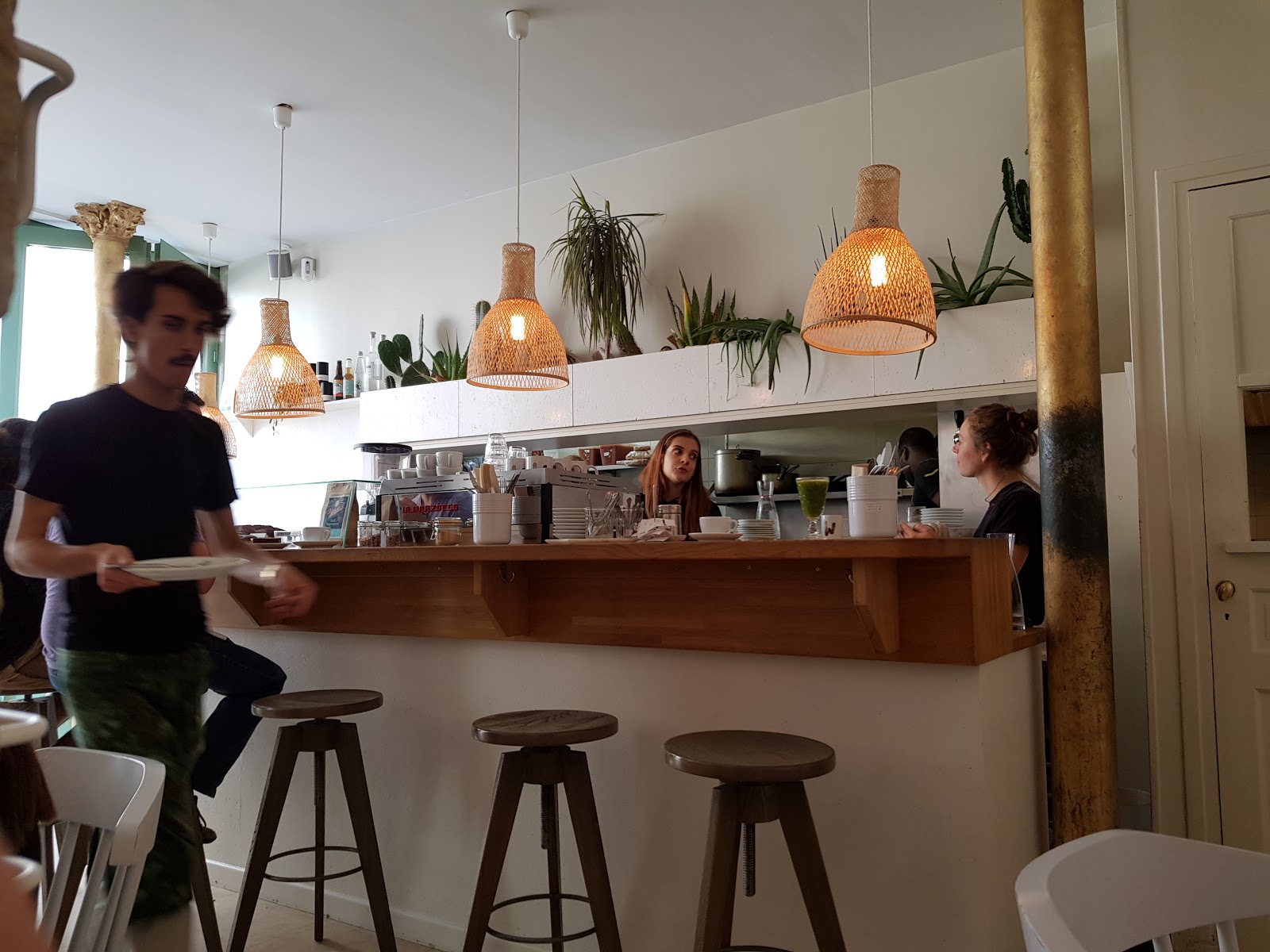 Café Méricourt — photo 2