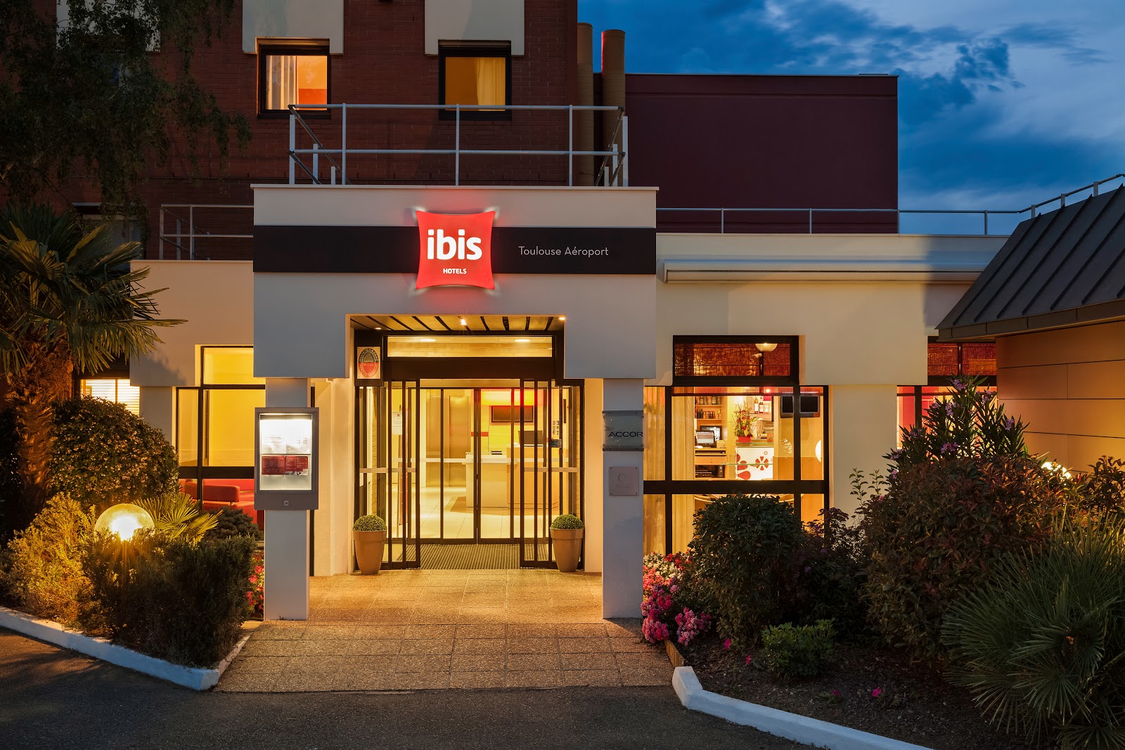 Courtepaille - Hôtel ibis Toulouse Blagnac Aéroport
