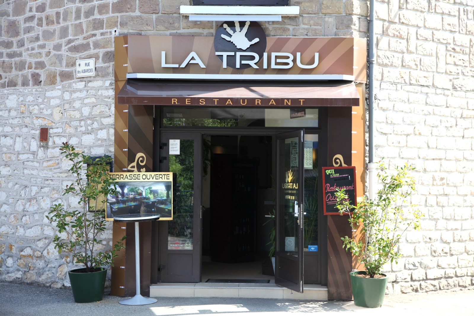 La Tribu — photo 3