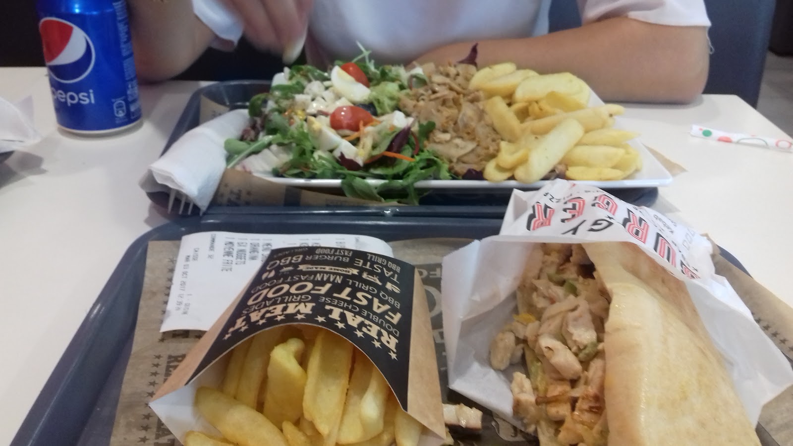 Biggy burger — photo 2