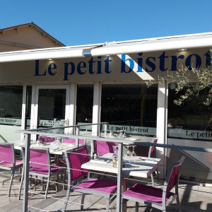 Le Petit Bistrot