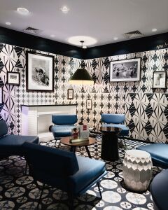 LE MOLITOR — photo 1