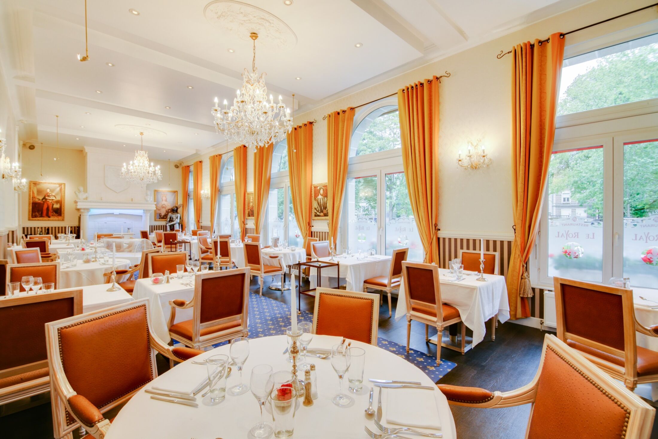 HOTEL DU DAUPHIN