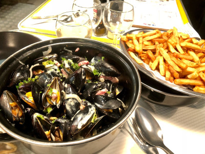 Bistro Poulette — photo 2