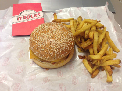 It Rocks Burger — photo 10