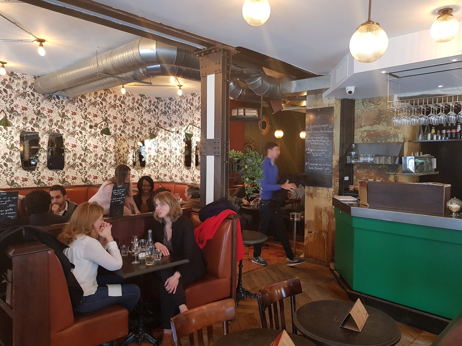 Café Petite