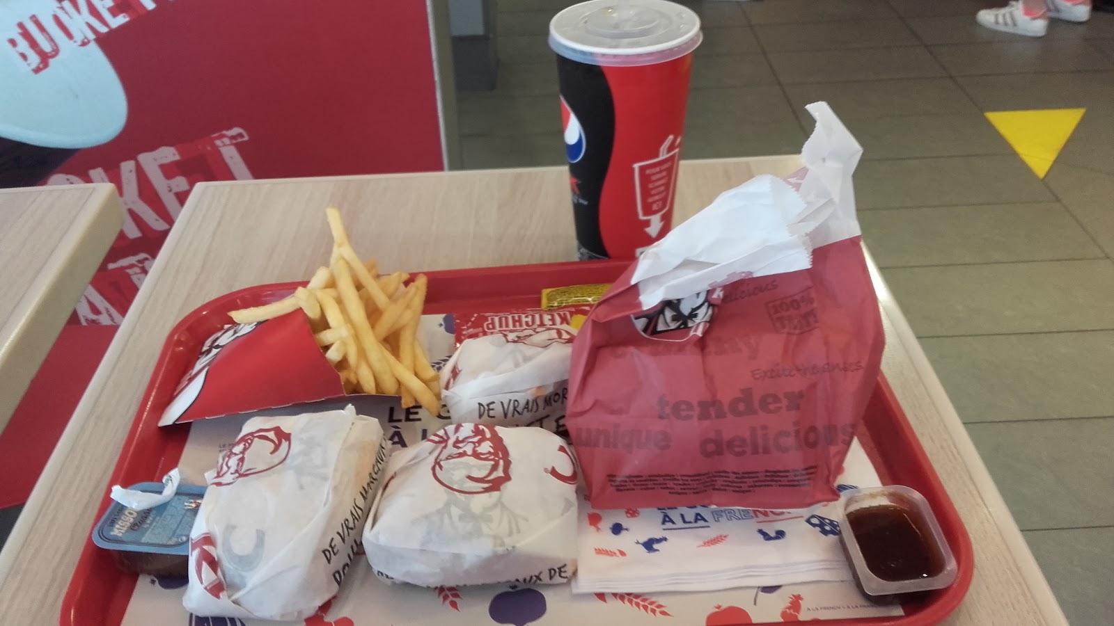 KFC Drive Hénin Beaumont — photo 9