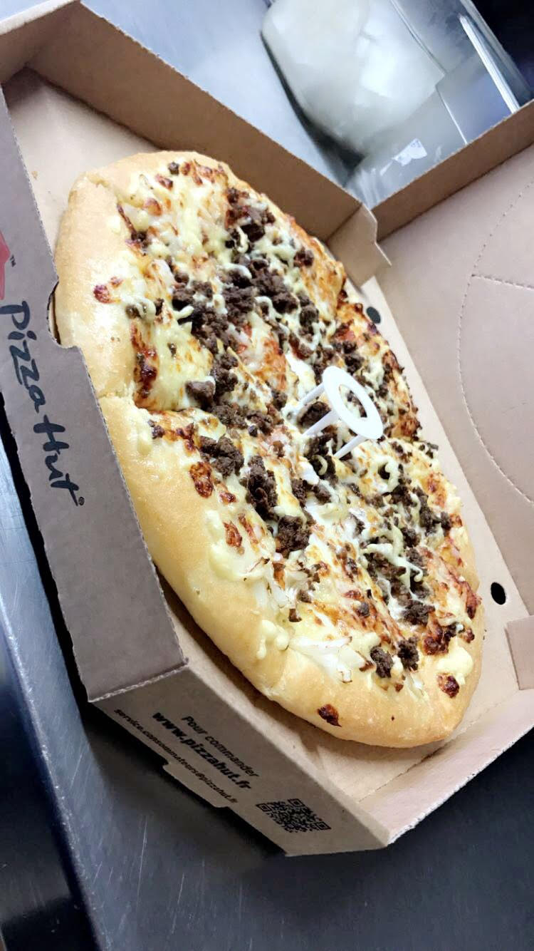 Pizza Hut Le Mans