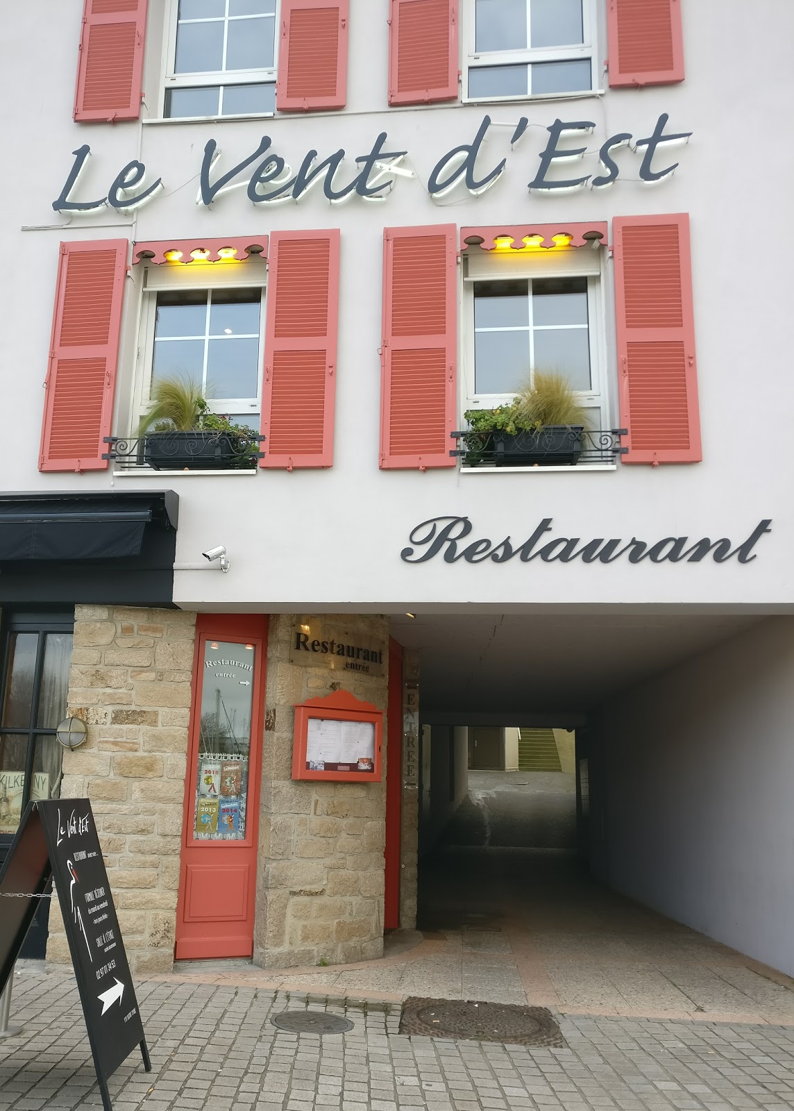 Le Vent d'Est — photo 1