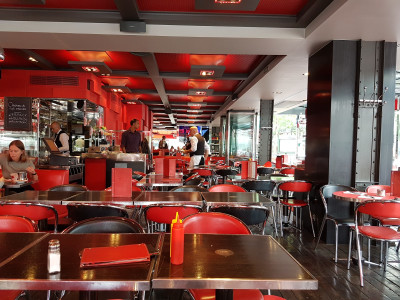 Café Madeleine Paris — photo 1