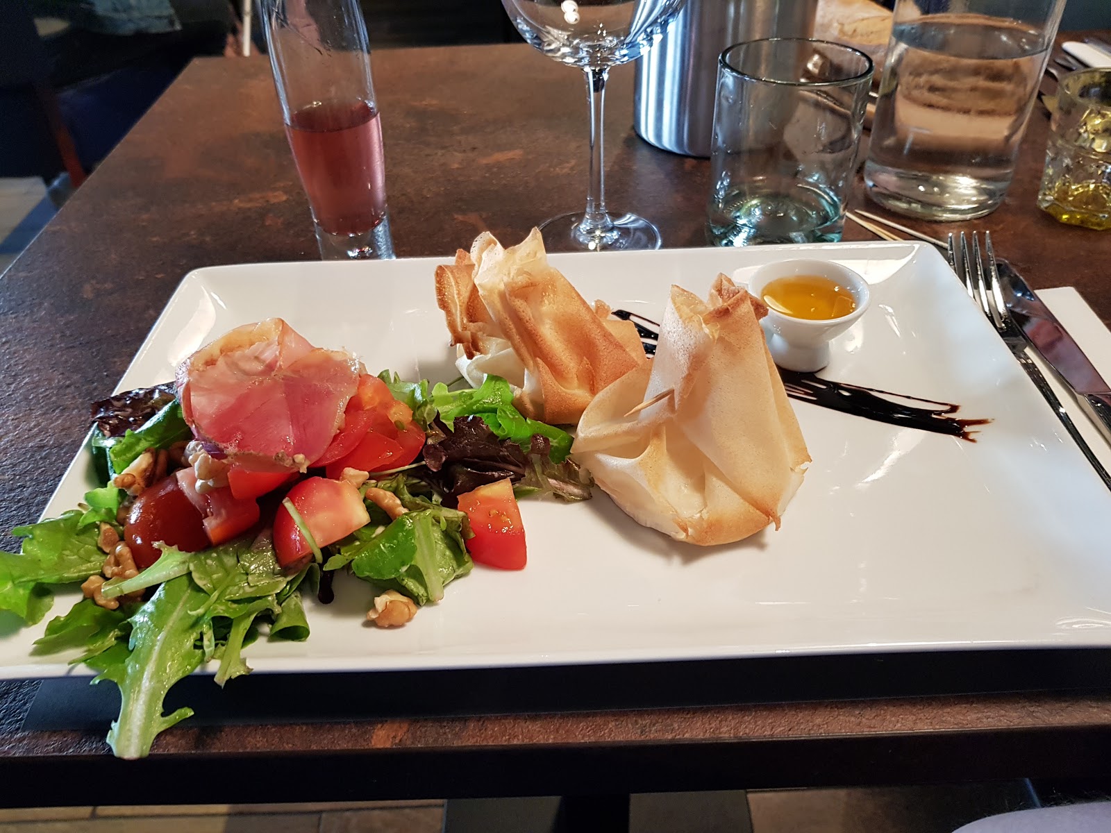 Julie dans la cuisine — photo 5