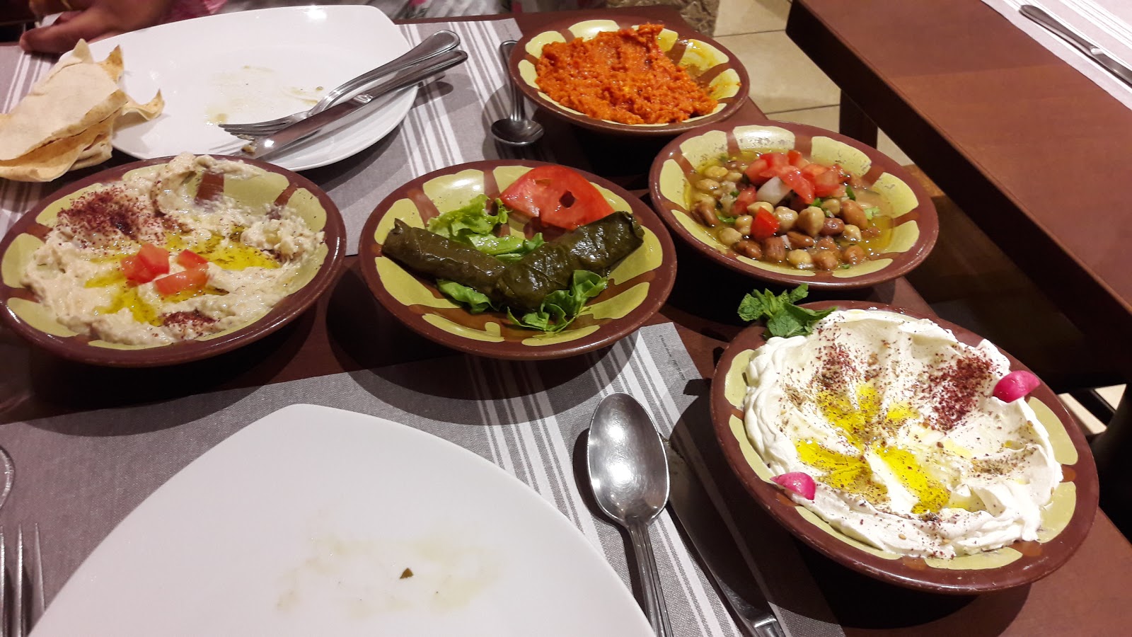 Au Petit Libanais — photo 9