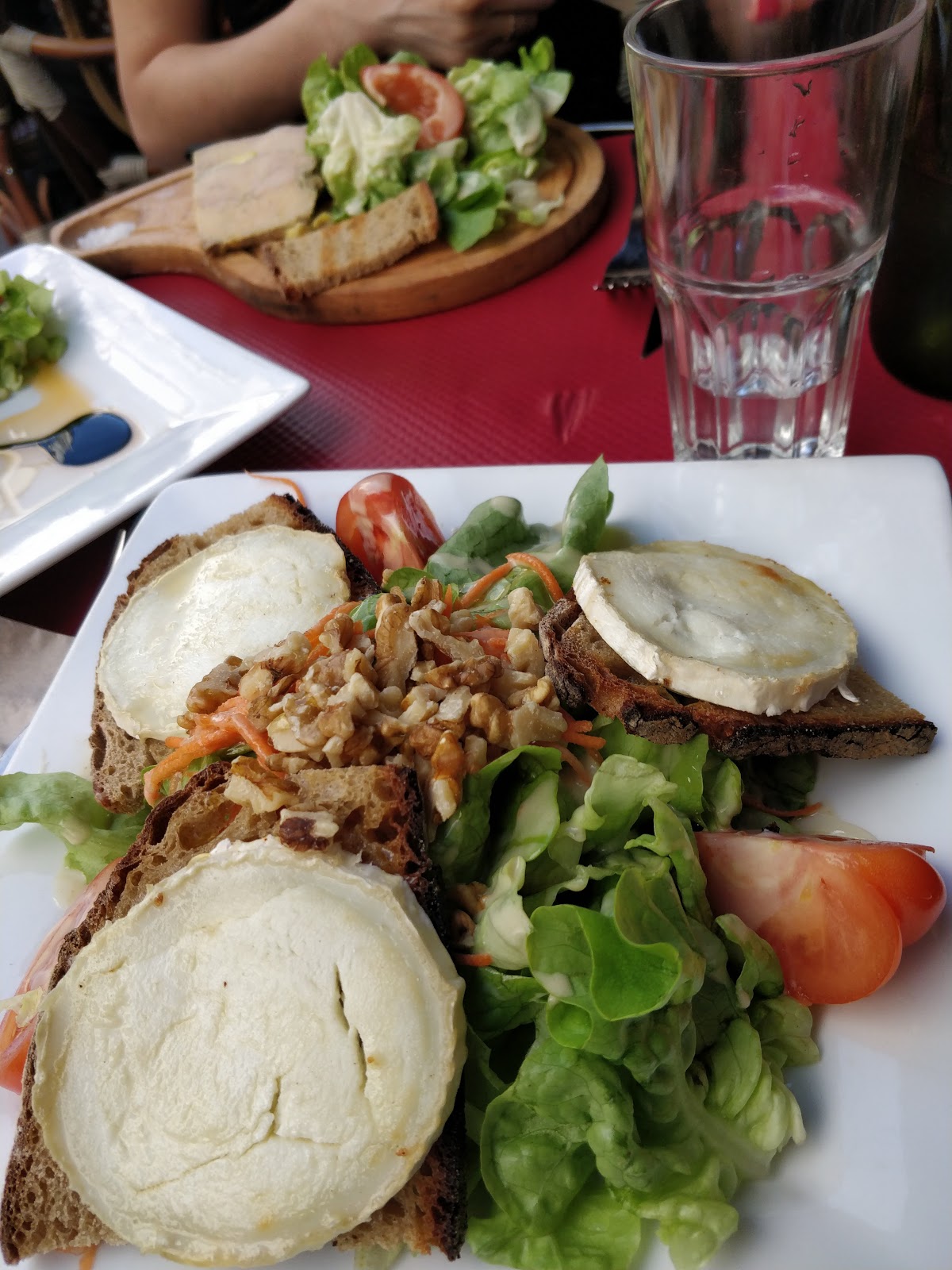Le Café Mouffetard — photo 1